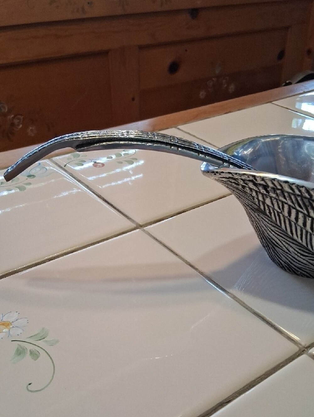 RARE FIND Pottery Barn Silvertone Pewter Pheasant Sauce Bowl With Tail Ladle. - Picture 5 of 16